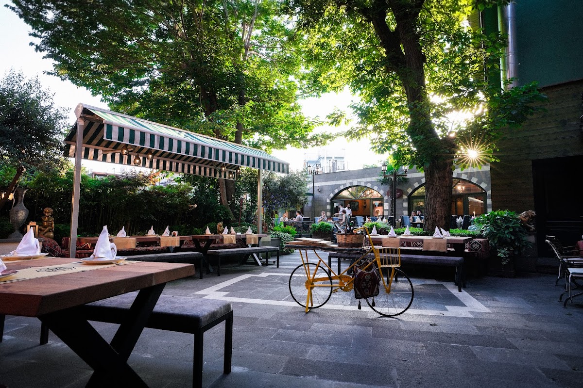 Garden 1897 Restaurant