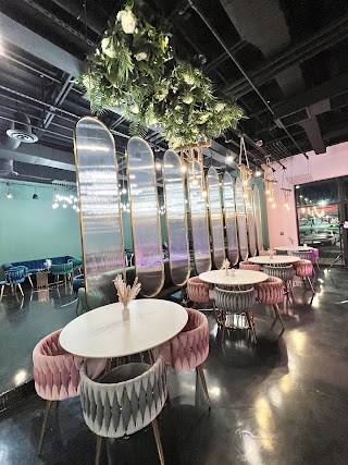 Qulis Lounge