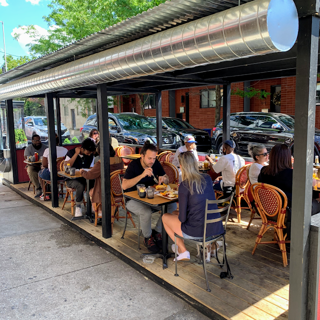 Cafe La Maude